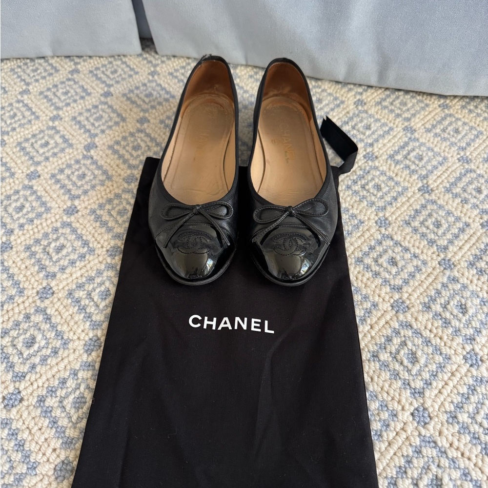 Black Chanel Ballet Flats Size 37/7